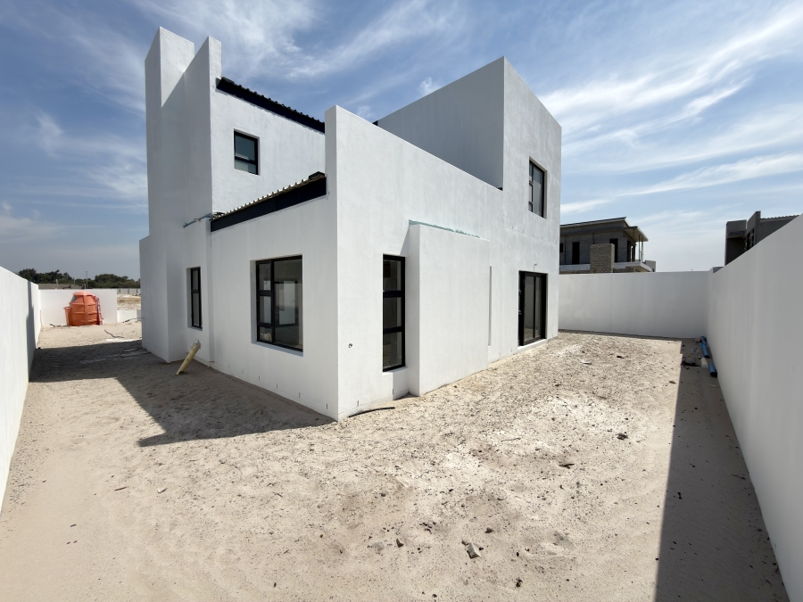 4 Bedroom Property for Sale in Sandown Western Cape